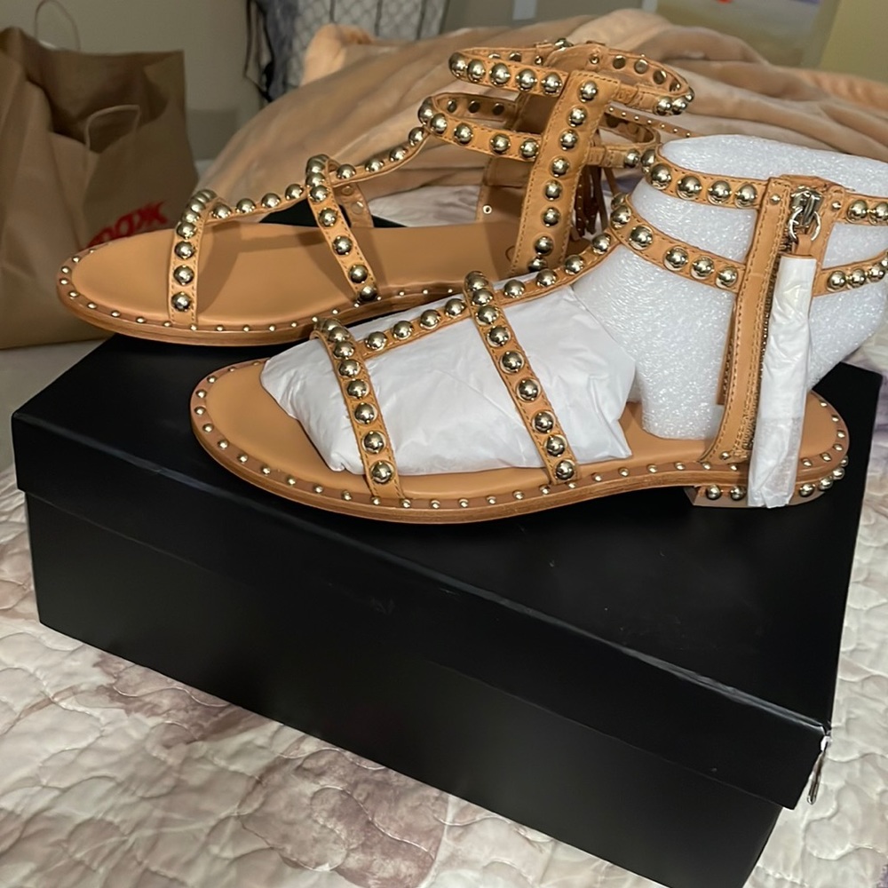 Ash.com sandals